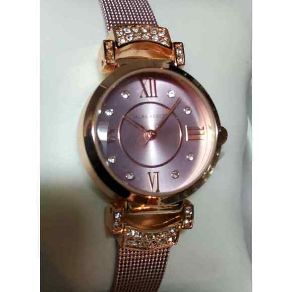 WOMEN'S DESIGNER WRIST WATCH IN LAURA ASHLEY GIFT BOX! CHOOSE ONE - BRAND NEW! - Picture 9 of 9